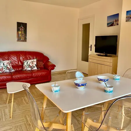 Apartment Les Pins Yourhosthelper